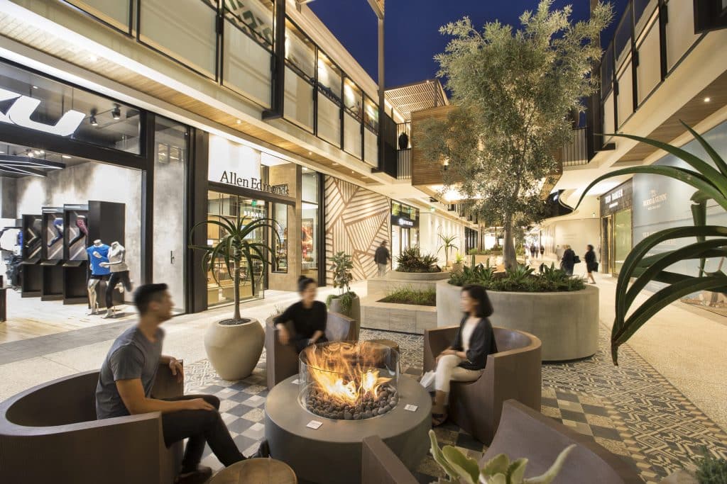 CN-CTY-01-Courtes...nee-Cascia-2017-LRG CN CTY 01 Courtes...nee Cascia 2017 LRG