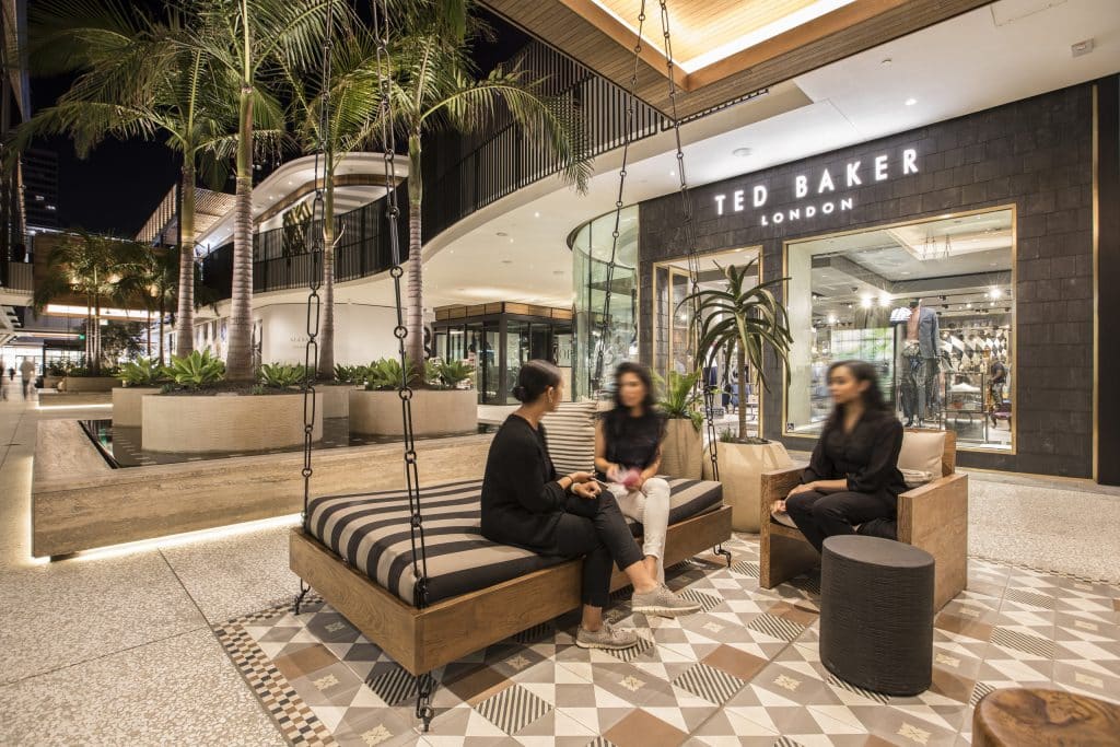 CN-CTY-02-Courtes...nee-Cascia-2017-LRG CN CTY 02 Courtes...nee Cascia 2017 LRG