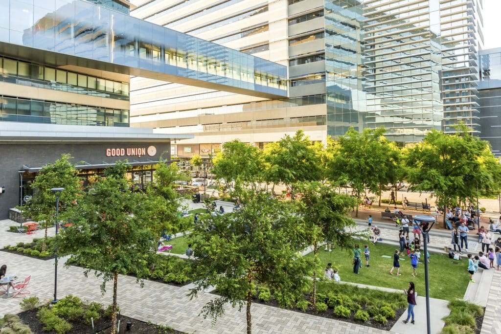 ST-FRM-34-CityLineDFW-2019-LRG ST FRM 34 CityLineDFW 2019 LRG