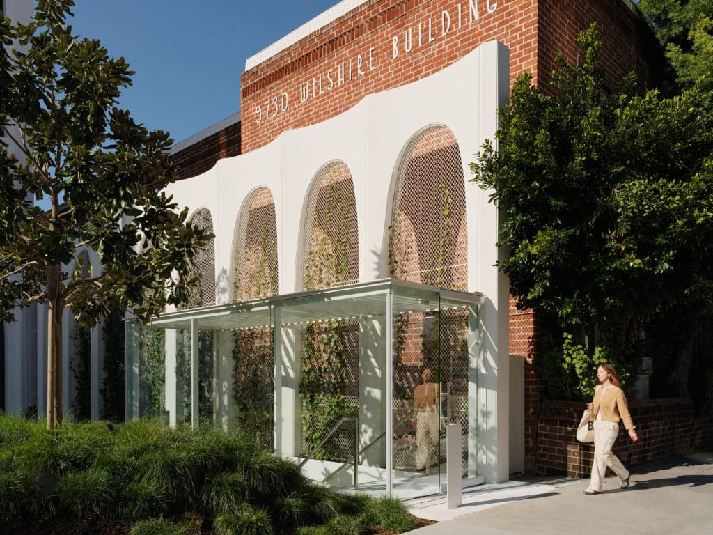 TO-WIL - 9720 Wilshire Boulevard - 02 TO WIL 9720 Wilshire Boulevard 02