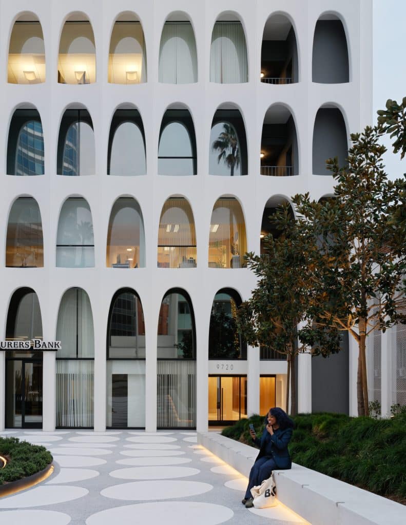 TO-WIL - 9720 Wilshire Boulevard - 19 TO WIL 9720 Wilshire Boulevard 19