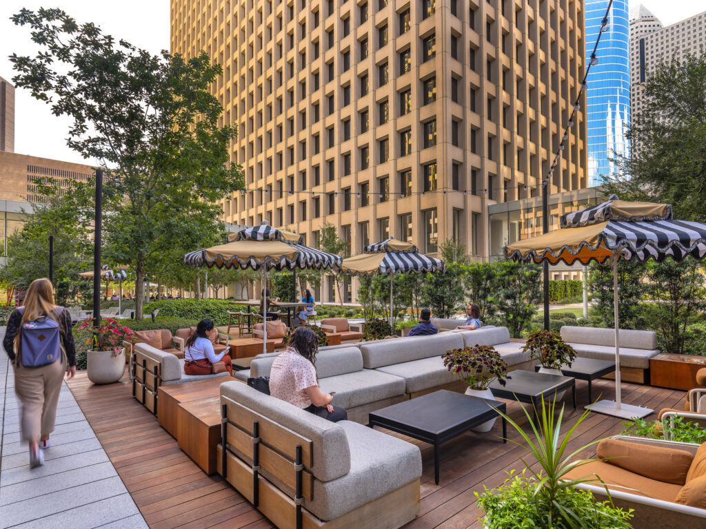 Allen Center - CBD - Houston, TX 102121 Allen Center CBD Houston, TX 102121