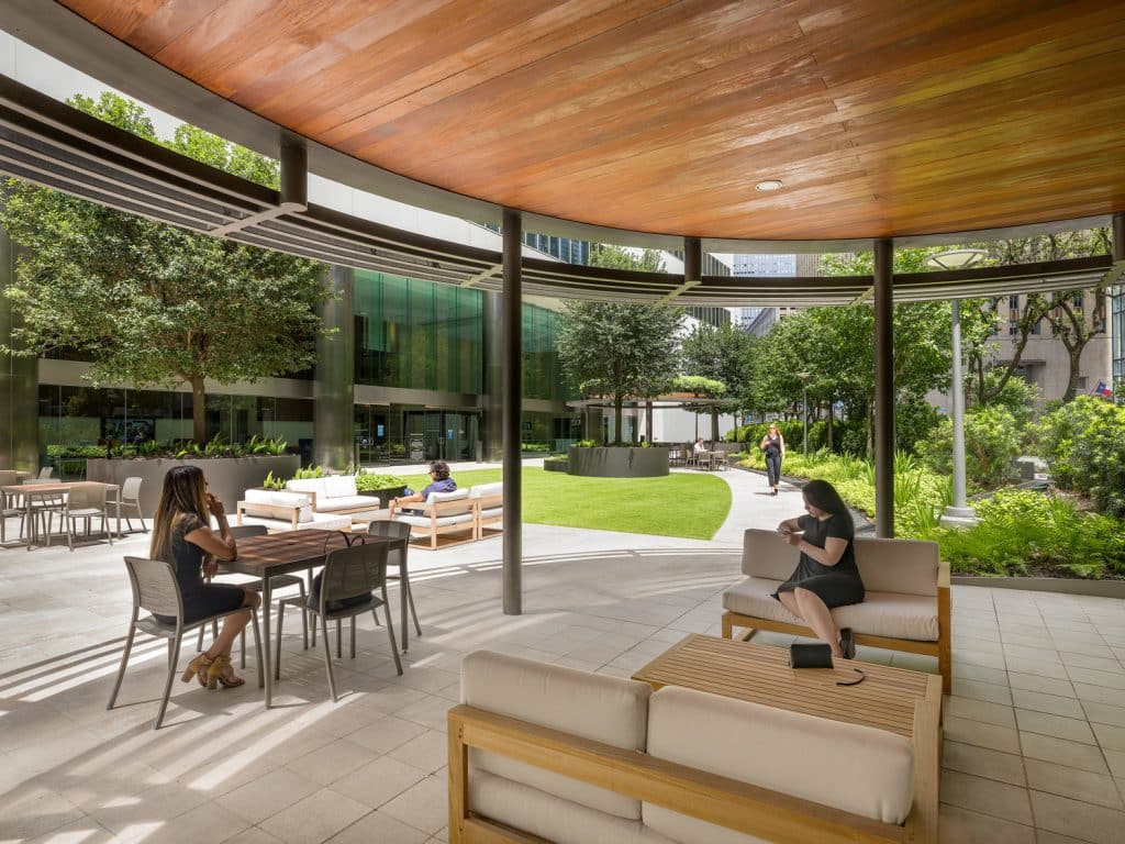 1001 Fannin - Houston, TX 060921 1001 Fannin Houston, TX 060921