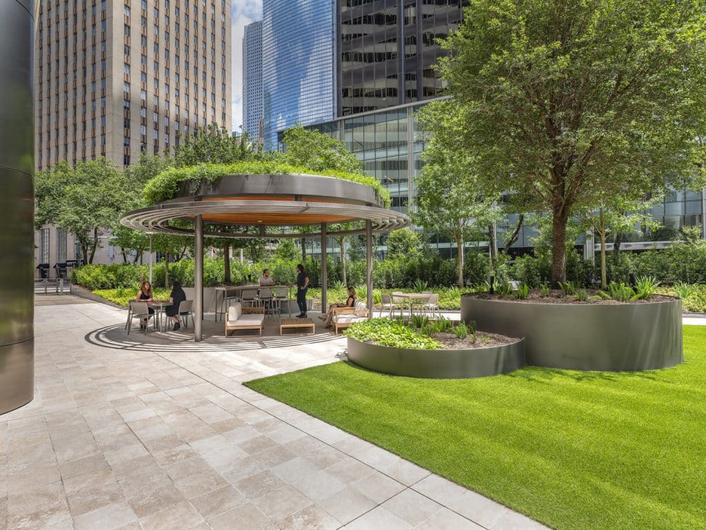 1001 Fannin - Houston, TX 060921 1001 Fannin Houston, TX 060921