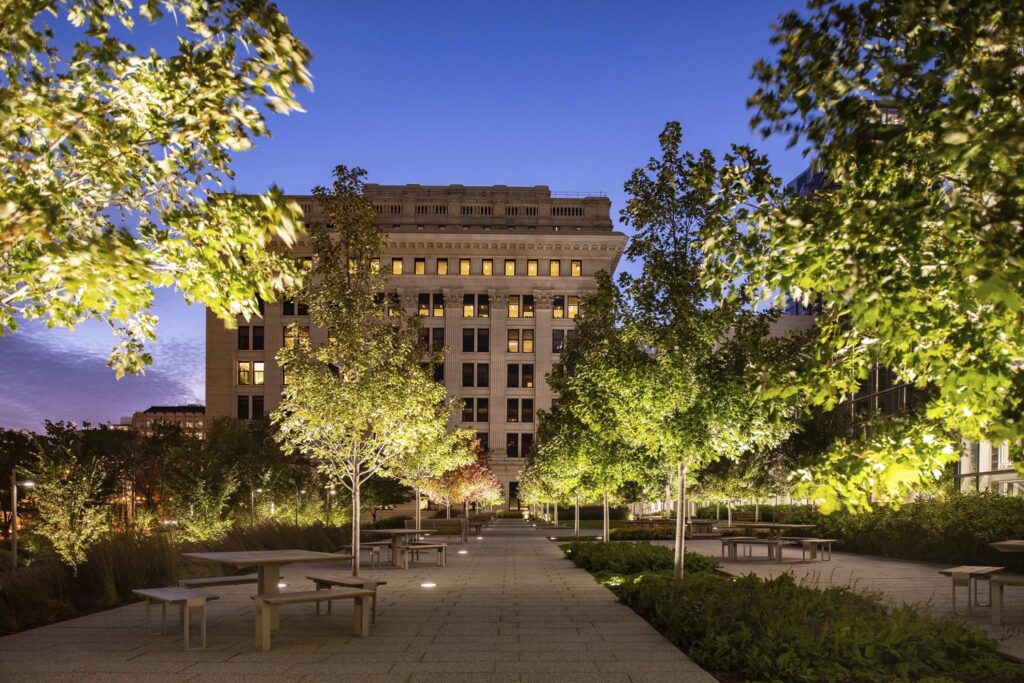 IAN PATZKE +1414.5075504 IAN PATZKE +1414.5075504