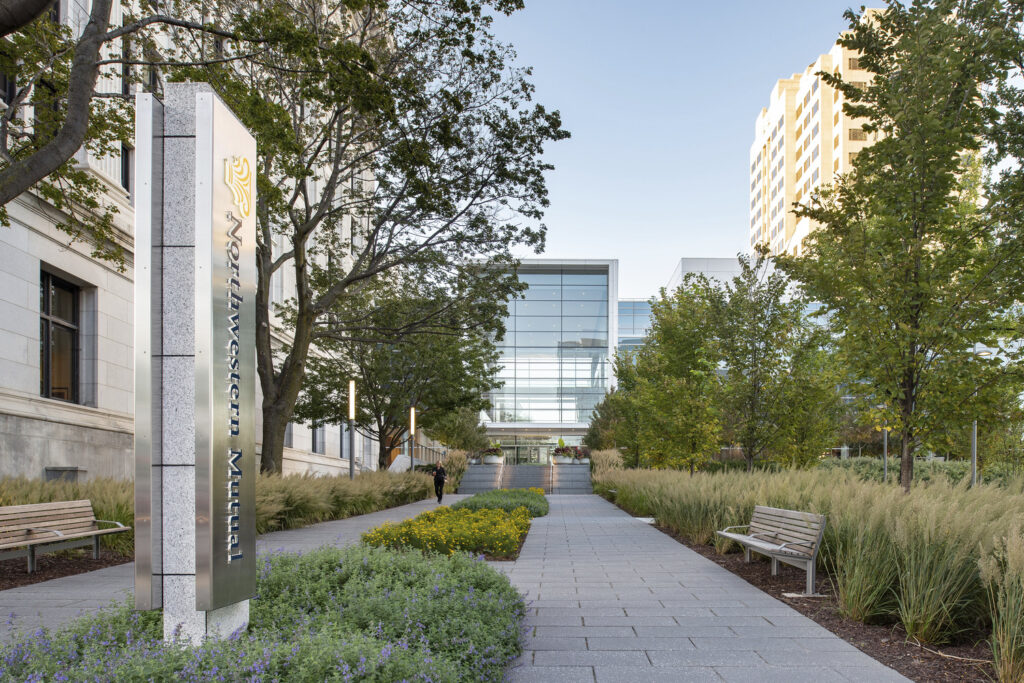 IAN PATZKE +1414.5075504 IAN PATZKE +1414.5075504