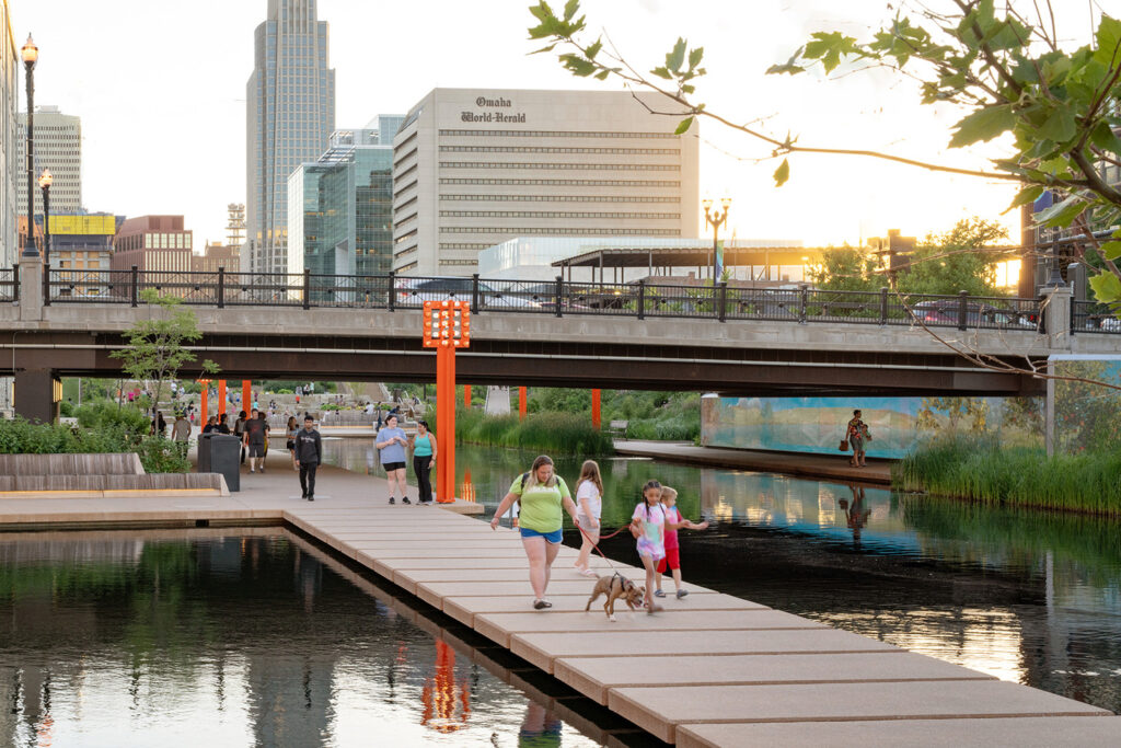 OM_GLM_N387_medium OM_GLM_N387_medium