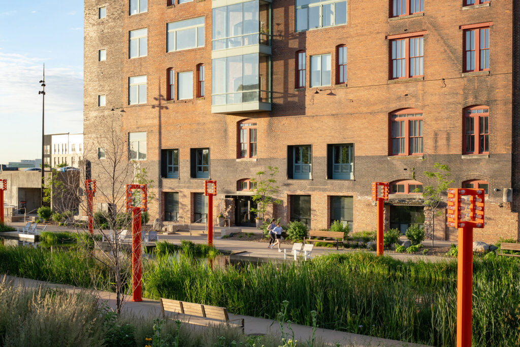 OM_GLM_N395_medium OM_GLM_N395_medium