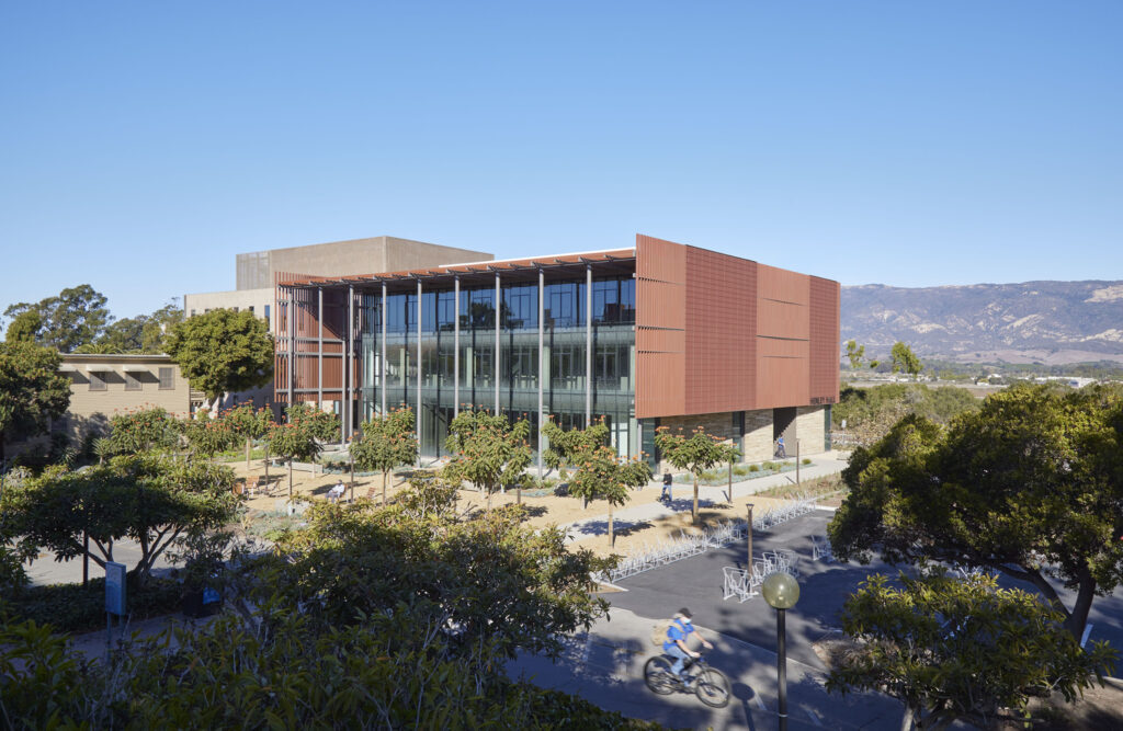 UC_IEE_N2_medium UC_IEE_N2_medium