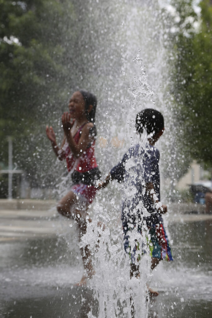 WO_ROG_N77_medium WO_ROG_N77_medium